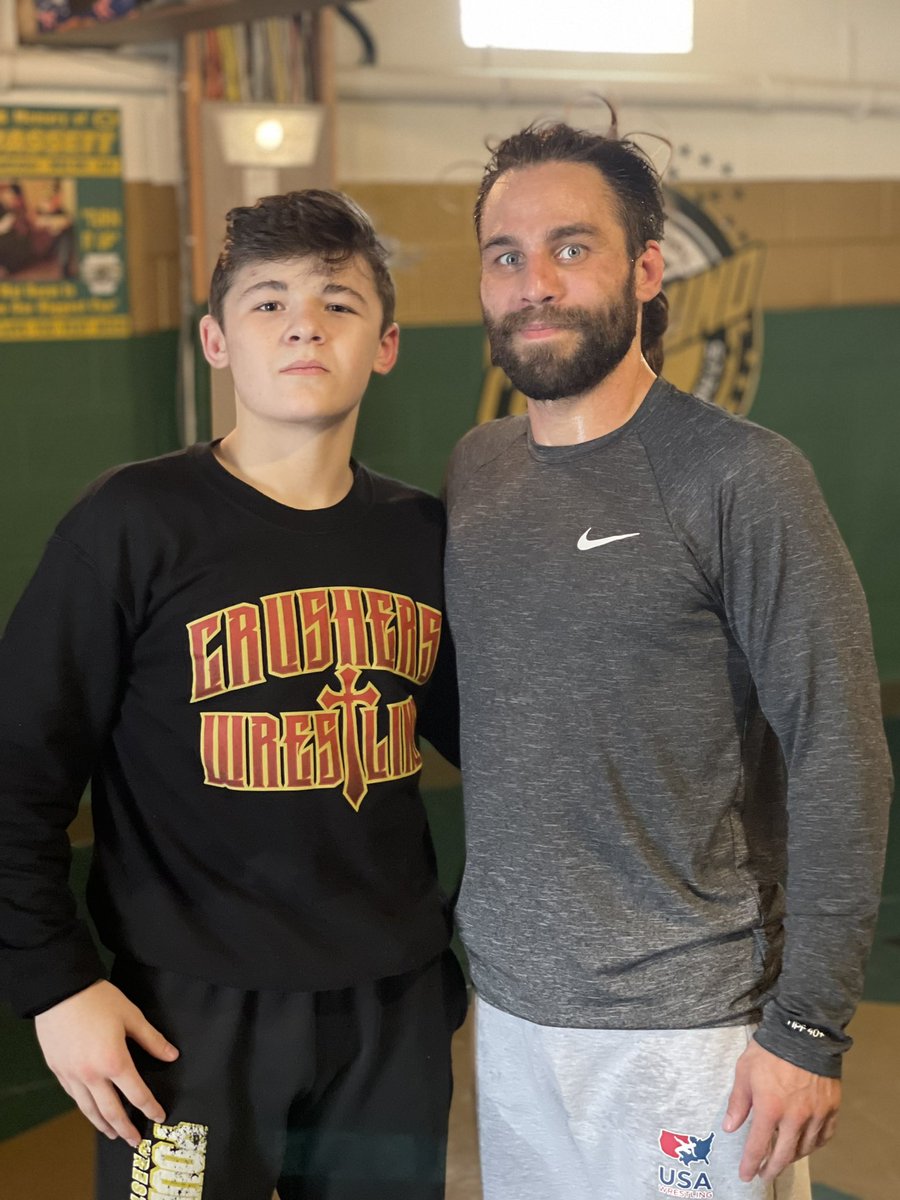 BoBassett06's tweet photo. This sport is so different. I got the opportunity to roll and learn from @TyLydic today with some greco stuff. If you surround yourself with great people it’s amazing how much you can learn. #Greco #CompoundStrong @TheCompoundOG https://t.co/mTpuqvxVYZ