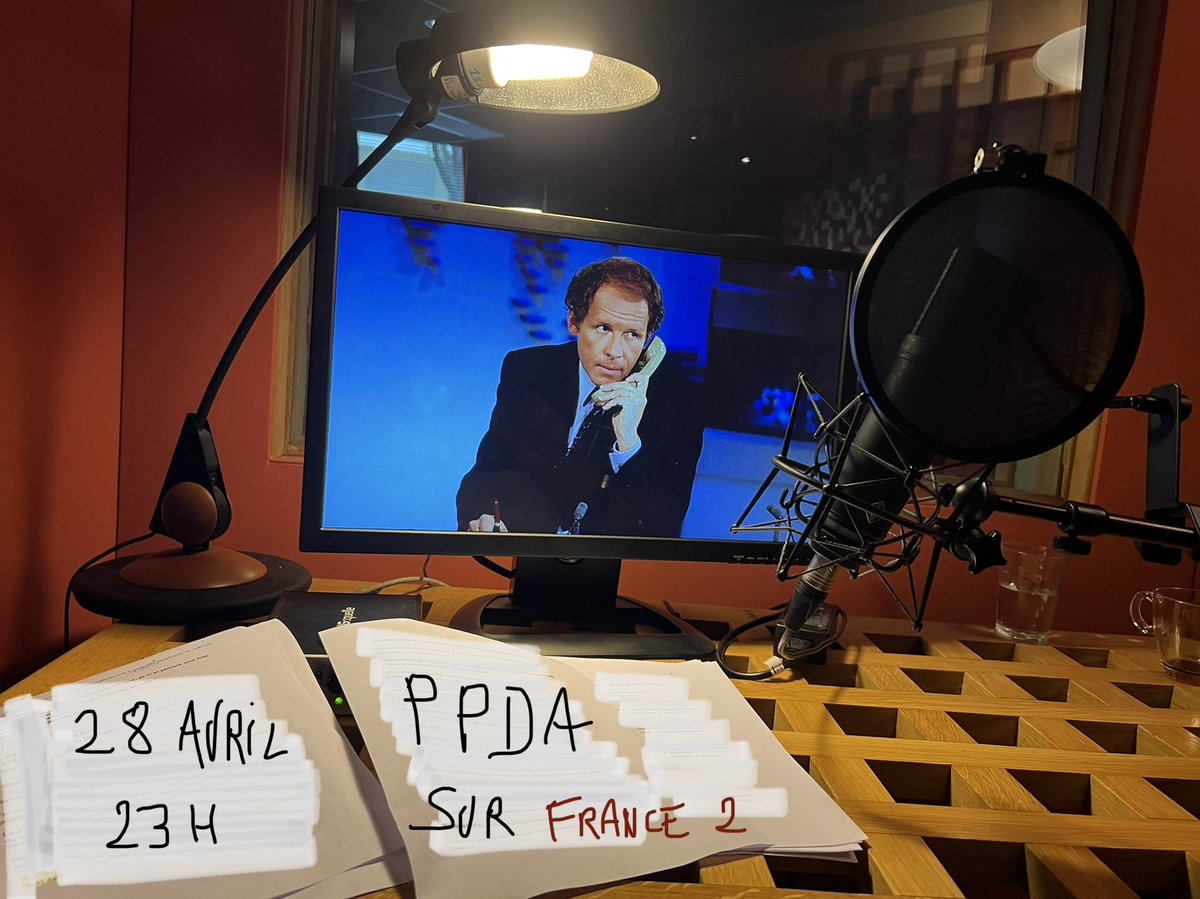Six ans après mon dernier sujet pour <a href="/Cdenquete/">Complément d'enquête</a> quel plaisir de retrouver le studio de mix pour enregistrer le commentaire du doc « #PPDA, la chute d’un intouchable » diffusé le jeudi 28 avril à 23h dans <a href="/Cdenquete/">Complément d'enquête</a> @France2tv présenté par <a href="/tristanwaleckx/">Tristan Waleckx</a>
