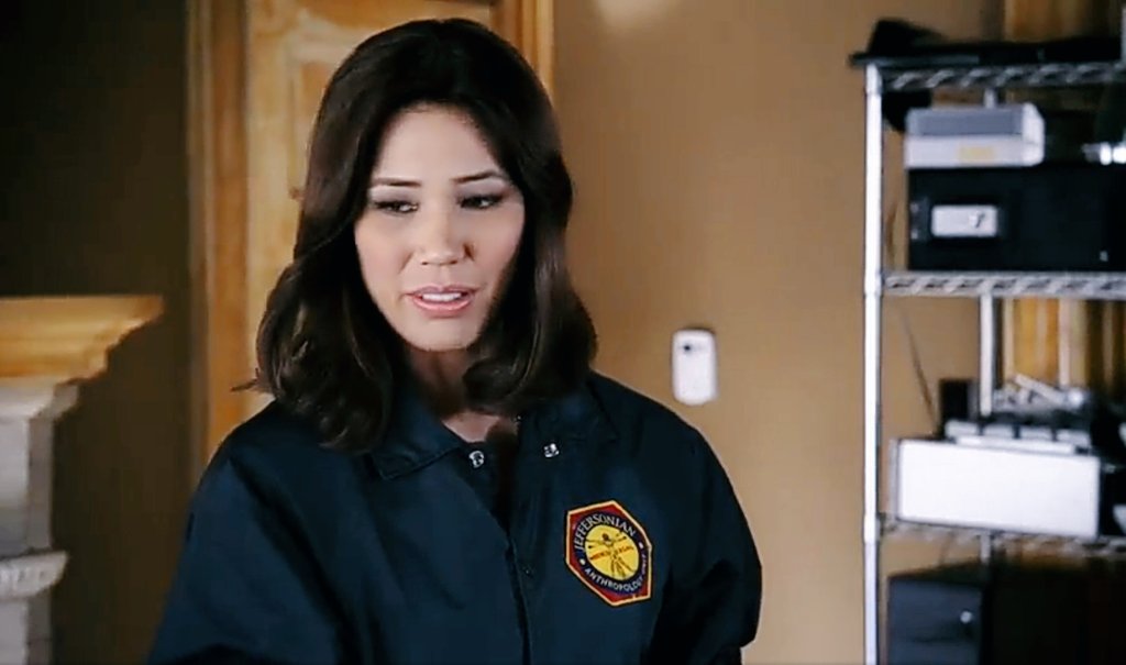 younggallagherr's tweet photo. In case you didn't know, I love her so much โค๏ธ @michaelaconlin #bones #bonesfox https://t.co/7jZwFrrgsq