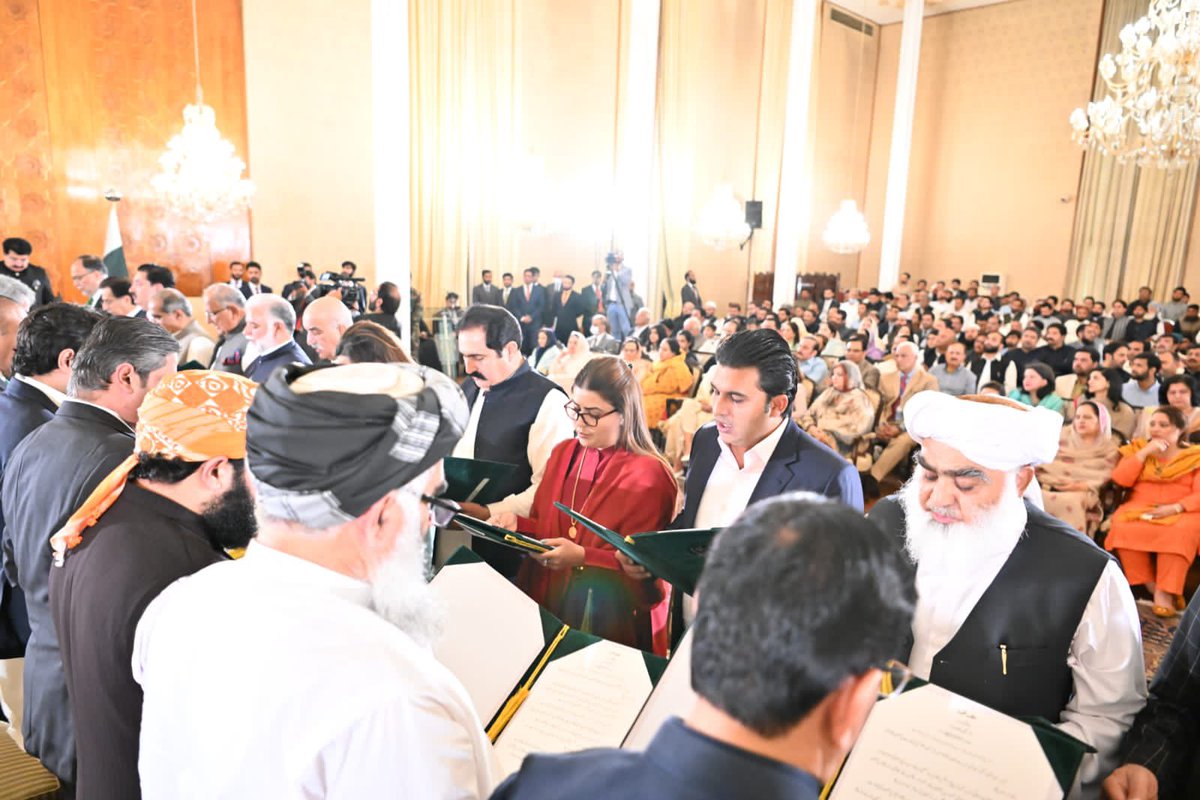 BBhuttoZardari's tweet photo. Congratulations to all ministries who have been sworn in first phase.  #UnityGovernment’s work begins on reforming electoral laws, reviving our economy, restoring our respect on the world stage &amp; reuniting a divided nation. #Pakistan https://t.co/kh53oX23BD