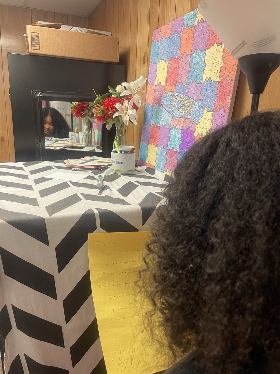 mrsbuck06's tweet photo. ✨PBL update:Coping Methods Trial:We started with Poetry(analyzing and creating). Students read their validation poems to themselves in the mirror. Next…Music! The students listened to uplifting music and analyzed the lyrics #thisisme #learningtocope #pbl @HumbleISD_TMS https://t.co/edQwfc3IqV