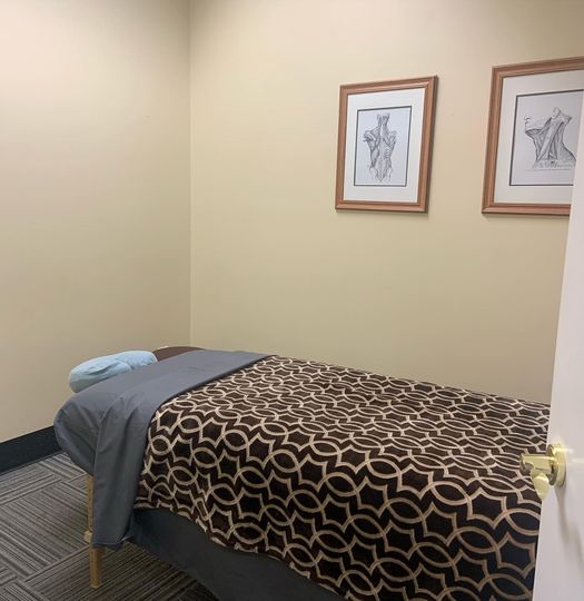 goodbackdoc's tweet photo. Adjustments and massages to get you back in shape🙌🏻
Call us to book. 801-766-0507
#massage #adjustment #chiropracticcare https://t.co/1Fhs4K7sFg