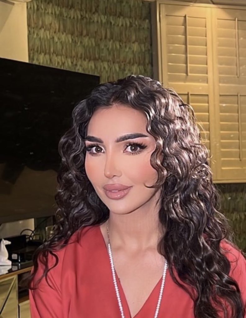 قورجس tweet media