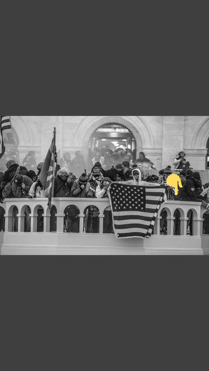 Nightvi17337331's tweet photo. @Christo33114911 @capitolresearc3 @OSINTyeti 5 prong #SeditionPitchfork #SeditionWeapon https://t.co/ALndXB7fKN