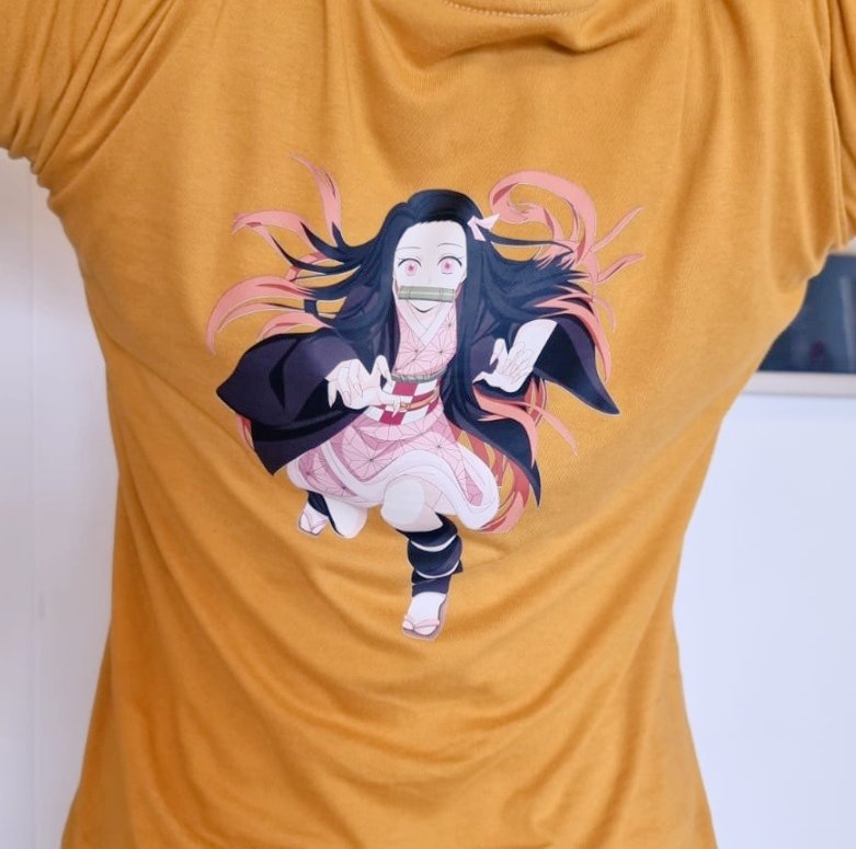 nagispurious's tweet photo. No tengo foto e' gato...pero tengo camiseta nueva 😜 #DemonSlayer
De #tivas @Locansia https://t.co/NlIzhUSL74