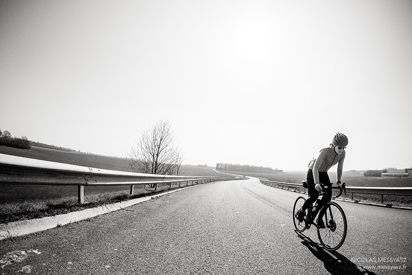 nicographie's tweet photo. «Gran Fondo» La PHOTO du Jour du 19 mars 2022 #LaPhotoDuJour #JournalPhoto https://t.co/dS6yh7sEp8 #velo #roadbike #cyclinglife #cycling #cycle #bymybike #classicschallenge #CC03 https://t.co/52ToA8fgH5