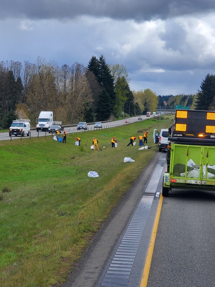 WSDOT on Twitter "400 bags of litter is what EcologyWA crews
