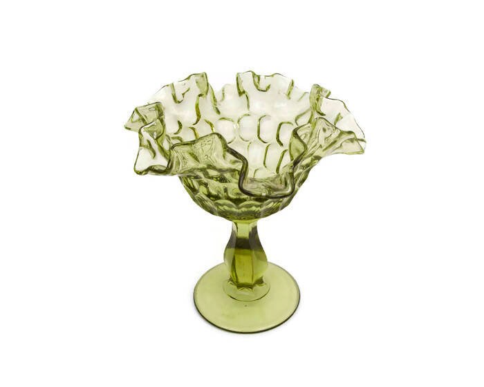 vintagegalleria's tweet photo. Vintage Fenton Art Glass Footed Compote Colonial Green Thumbprint Pattern Ruffled Edge Pedestal Bowl Candy Dish 6 In Trinkets Candle Holder https://t.co/Aez1frAfwA SHOP LINK IN BIO #fentonartglass #footedcompote #colonialgreenglass #thumpprintpattern #fentoncompote https://t.co/g7hFYtvTer