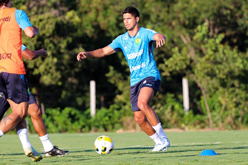 Na preparação para construir minha história com o Dourado! ⚽️🔰