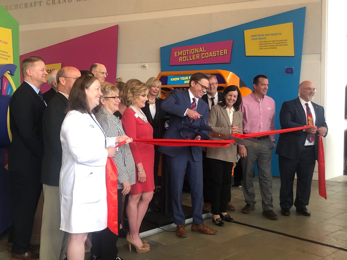 KUSM_Wichita's tweet photo. The ribbon has been cut on the new, permanent Health Inside Out exhibit at @ExplorationKS! We’re proud to be the presenting sponsor and part of this community collaboration to inspire healthy habits and future health care heroes. 🩺 #HealthInsideOut https://t.co/it8ndU7eug https://t.co/1l7AE5yLIx