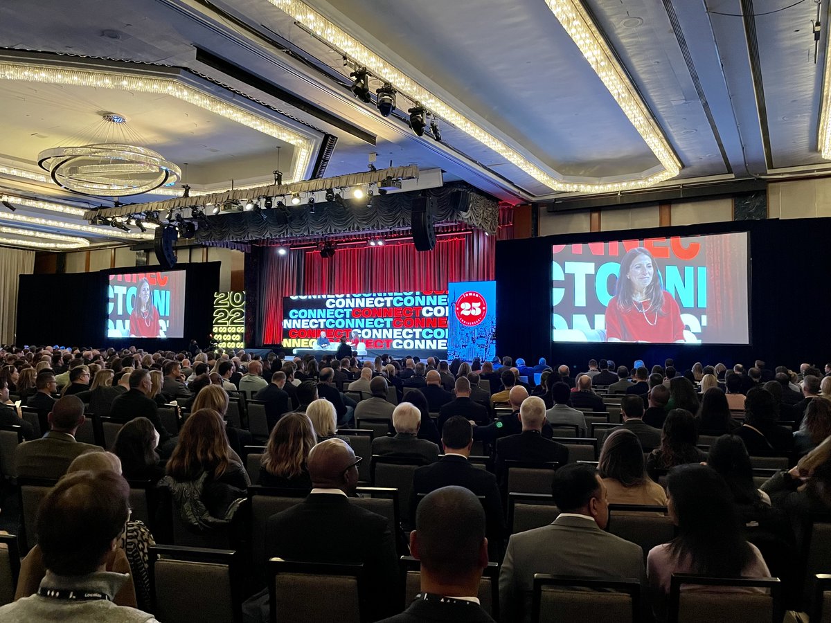 EstatedData's tweet image. We had a blast on Day 1 of @InmanConnect filled with an incredible lineup of engaging speakers and connecting with top-producing agents, tech entrepreneurs, and investors from across the country! 

Can't wait for what's in store for tomorrow! #ICNY #InmanConnect @Inman