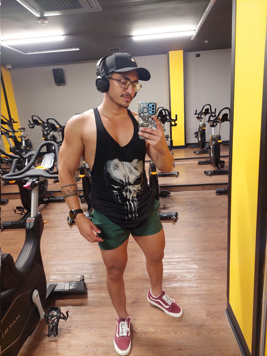 rony07pop's tweet photo. #martes #gym #Fit #trainning #smartfitpa #panama #sesmart #sefeliz https://t.co/4ZLIgRyNsi
