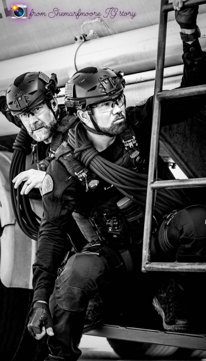 gladysivory3's tweet photo. #SWAT #SFM #Shemarfmoore #Journeyofadreamer #HONDO #Swatcbs #rollSWAT #Season5 #SwatSquad #SWATsunday #TeamSwat โ๐ฆ
๐ฆ
๐ฆ
โ https://t.co/0yJRuDbtHo