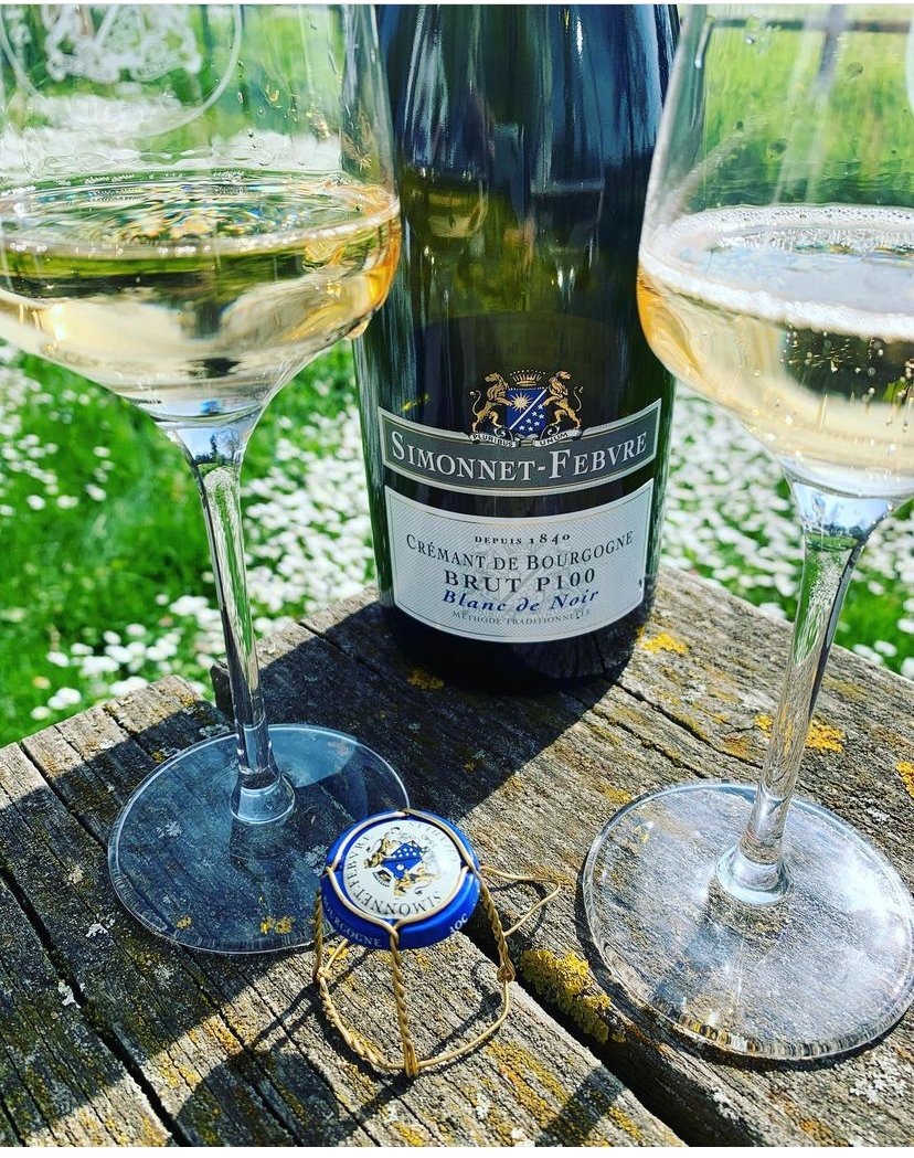 LouisLatourUSA's tweet photo. Crémant de Bourgogne @SimonnetFebvre
🥂 Blanc de Noir 100% Pinot Noir #louislatourusa #simonnetfebvre #cremantdebourgogne #sparklingwine
https://t.co/kDYF5hLpWL https://t.co/0VPWwDoDPC