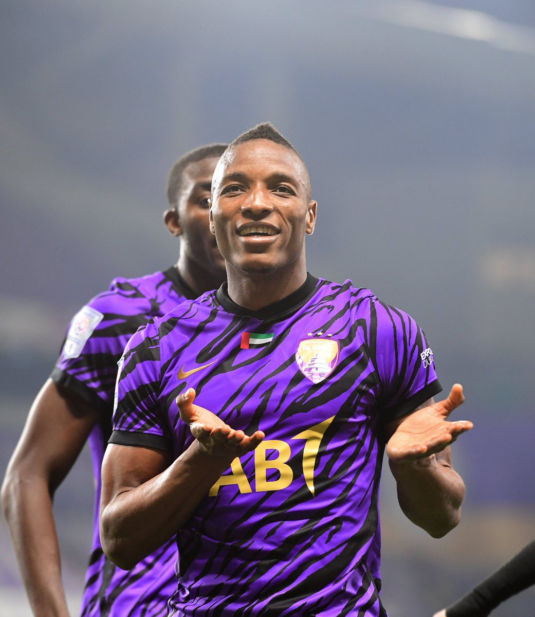 في اي موسم تعاقد العين مع لابا كودجو ؟ 

الجائزة : قميص العين البنفسجي بتوقيع لابا 💜

الشروط :
-الاجابة في المنشن 
-فولو
-ريتويت للتغريدة ( السحب من خلال الريتويت )

عندكم 24 ساعة و بالتوفيق للجميع 💜