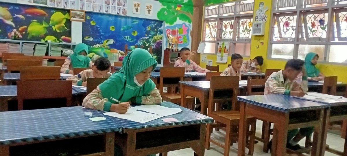 Wes kencot garap matematika ya cah, tetep semangat ujian sekolah