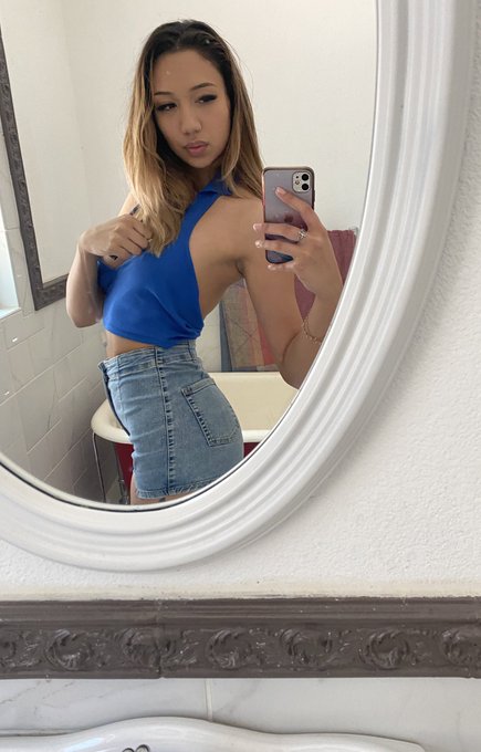 fun day getting fucked for Asian schoolgirls ft. me part 2 @newsensations  😇  Love it 😆📚 https://t.c<a href="/tag/ahegao"class="tags"><span>#ahegao</span></a>