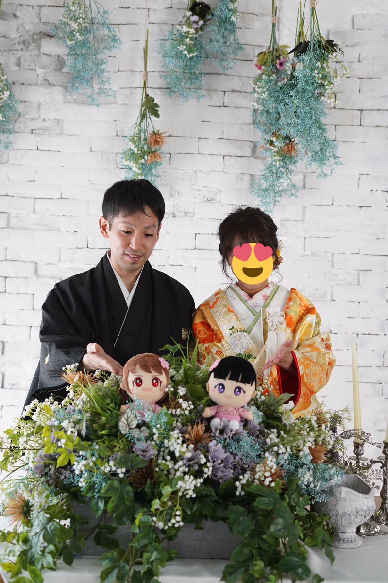 kos_ken_ken's tweet photo. ヲタク感溢れる前撮り最高でした\(^o^)/
カメラマンさんもドルヲタで、胸熱だった!
モノノフ剣ライトを使用する機会はこのためだったんだな←
#スタジオアーク
#スタジオarc
#studioarc https://t.co/XdORizHpD7
