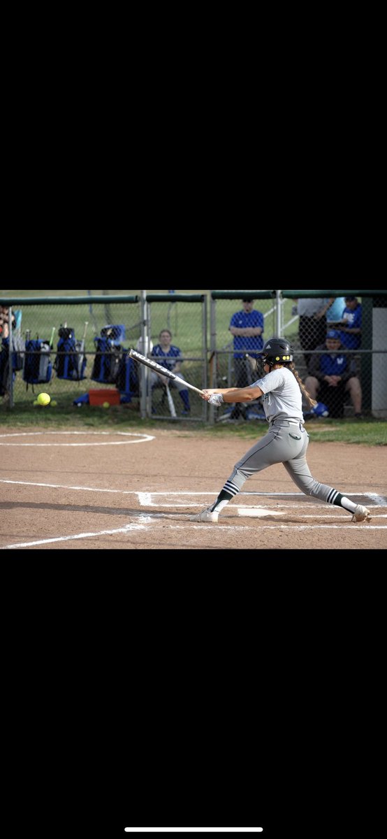 Softball_FCHS's tweet photo. SENIOR SPOTLIGHT-  Our only senior Emma Mitchell!! Emma is a 4 year varsity starter!! Emma plans to attend Paul Mitchell next year for Cosmetology. Congrats Emma, we’re so proud of you!! https://t.co/RzJOcrZ3MR