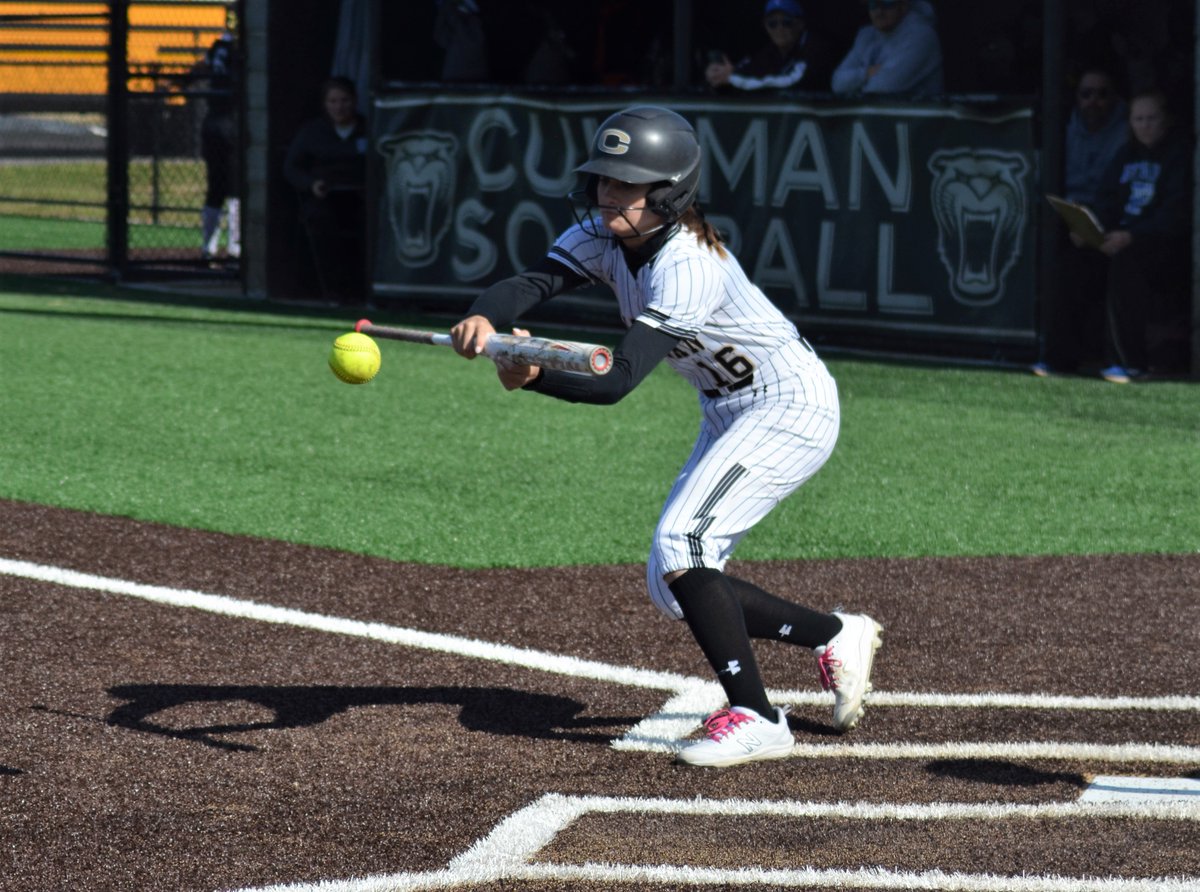 CullmanTribune's tweet photo. PREP SOFTBALL: Cullman slides past Etowah 10-0 @sdavis422  https://t.co/hByFcVMvoN https://t.co/cz7cJqhJsG