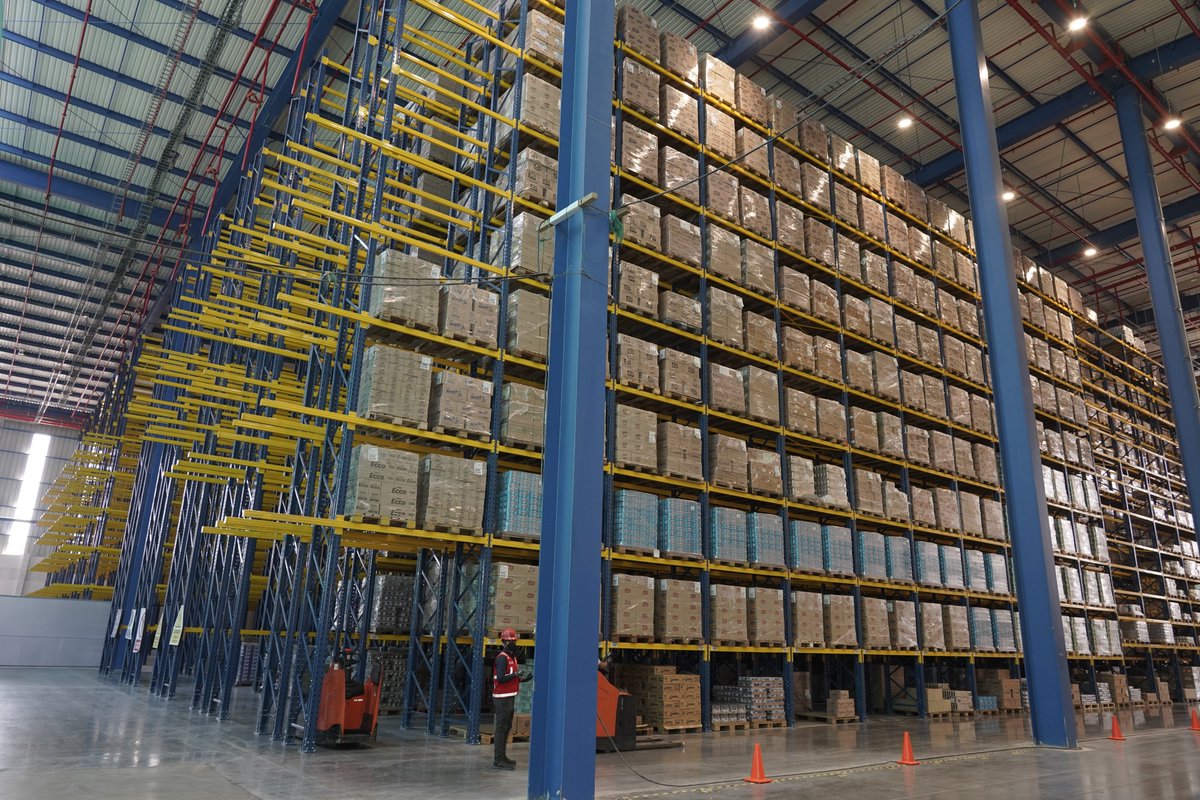 📌 Nuestro presidente, Ricardo Márquez Flores; y nuestro gerente general, Carlos García Jerí, asistieron a la inauguración del nuevo centro de distribución de <a href="/NestlePeru/">Nestlé Perú</a> en #Ate. Desde la #SNI, seguiremos apoyando el desarrollo de la industria y promoviendo la inversión privada.