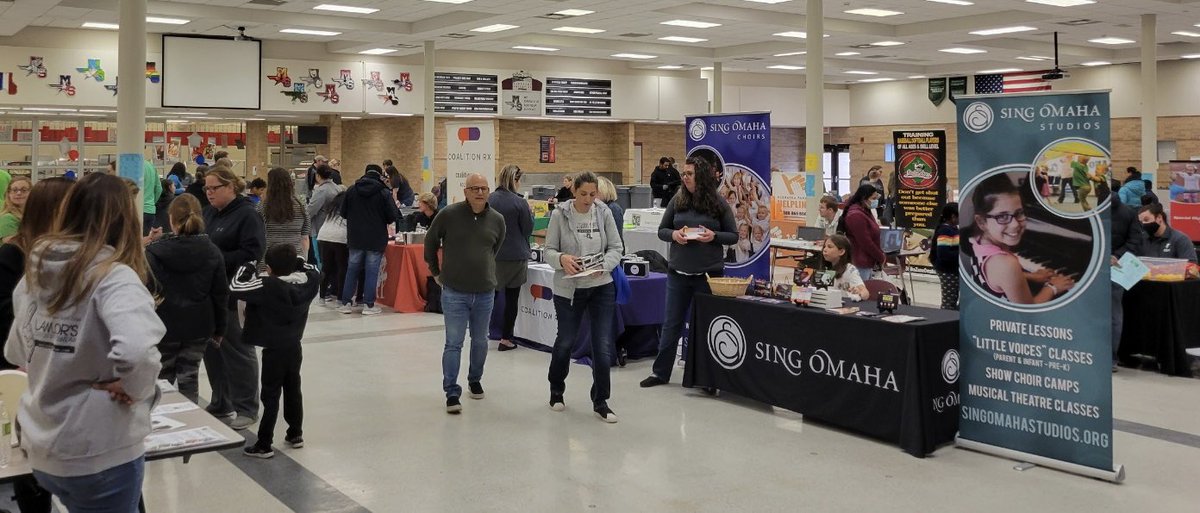 The Summer Activities Fair is in full swing! So many opportunities for families this summer! #Proud2bMPS <a href="/TonyWeers/">Tony weers</a> <a href="/DeFreec/">Andy DeFreece</a>