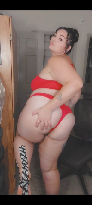 Come stretch me out on https://t.co/6jMnEMhhdq https://t.co/5mnzV6w01C