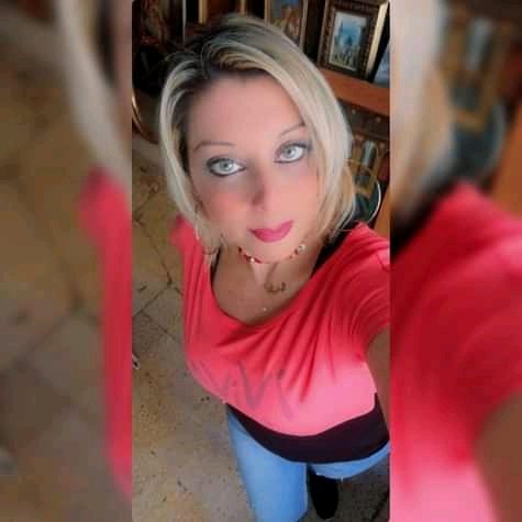 حاجه حلوه من ثلاث حروف ؟