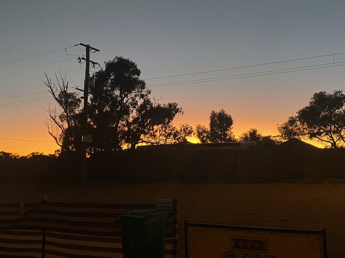 SarahJMcConnell's tweet photo. Best start to the morning. Good morning from Silverton 😀#outsidebroadcast #ABCBrokenHill https://t.co/CuAZNlzgE0