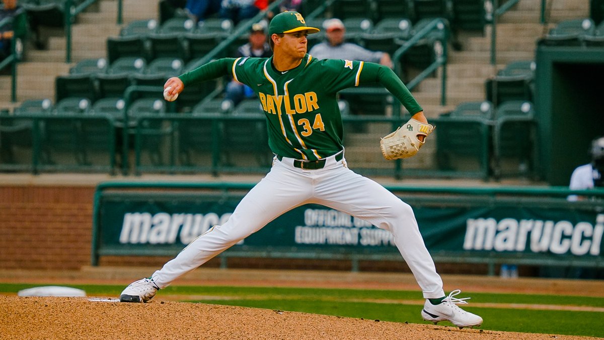 Back-to-back strikeouts gets <a href="/AndersonNeedham/">Brian Anderson-Needham</a> and the Bears out of danger!

Mid 2 | Baylor 0, SHSU 0

#SicEm 🐻⚾️