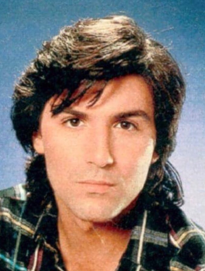 TeamIrizarry's tweet photo. Dr. Scott Clark, SANTA BARBARA 1987-1989 #vincentirizarry #santabarbara #scottclark #SB https://t.co/qmZ1ZLUajj