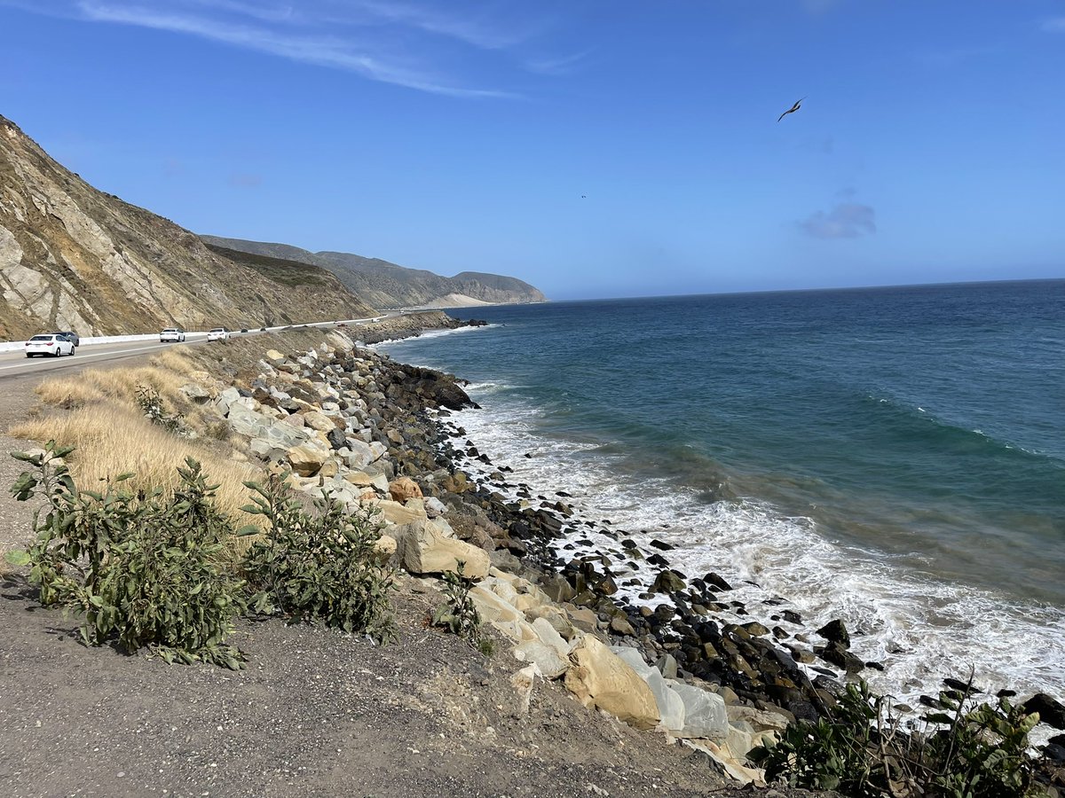 Forgot how beautiful the pch was😍