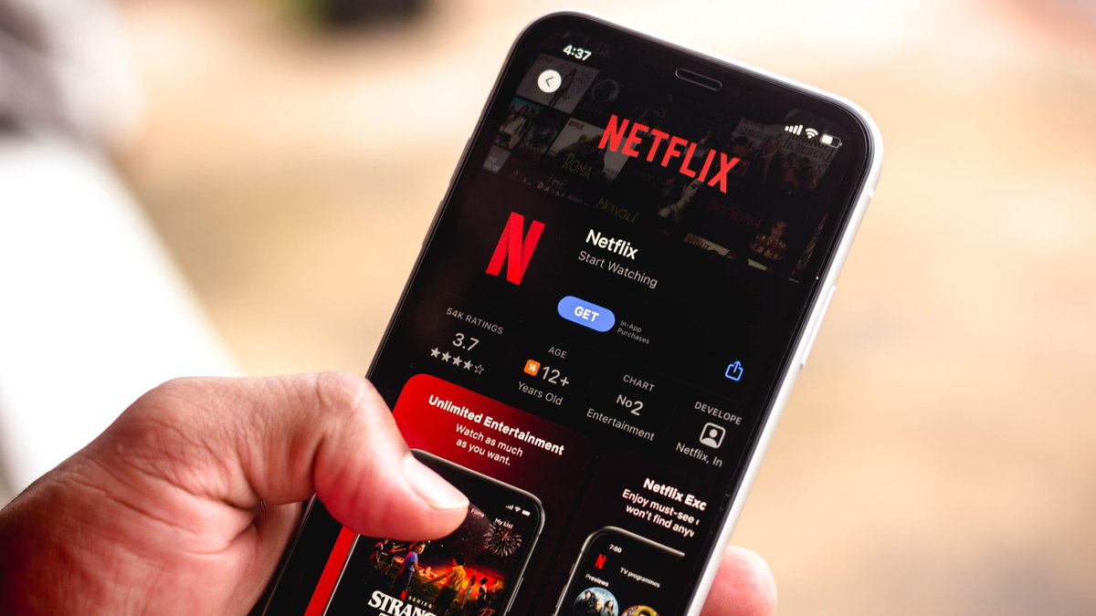 It was inevitable we'd see the day that @netflix would explore #Advertising supported models to support their #streaming #OTT services. Netflix is exploring lower-priced, ad-supported plans after years of resisting via @CNBC >> buff.ly/3jTAEDn #programmatic #media #CTV