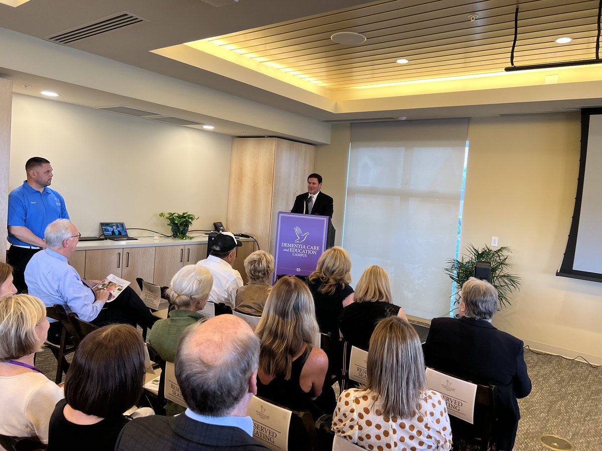 Doug Ducey tweet media