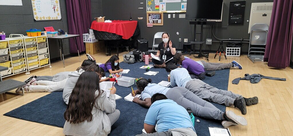 DramaInskeep's tweet photo. Group A Drama Club has their first meeting today!! Well done scholars I am so proud of you and excited for your performance in a few weeks @CHeatonPhD @mrleo_daRebel @MsJAyala @ericajmarquez @aspire @AspireLAschools @HeyMsKooima @v_zometa @miss_b_valencia @RyanJWillie https://t.co/pBJXD7Yjt6