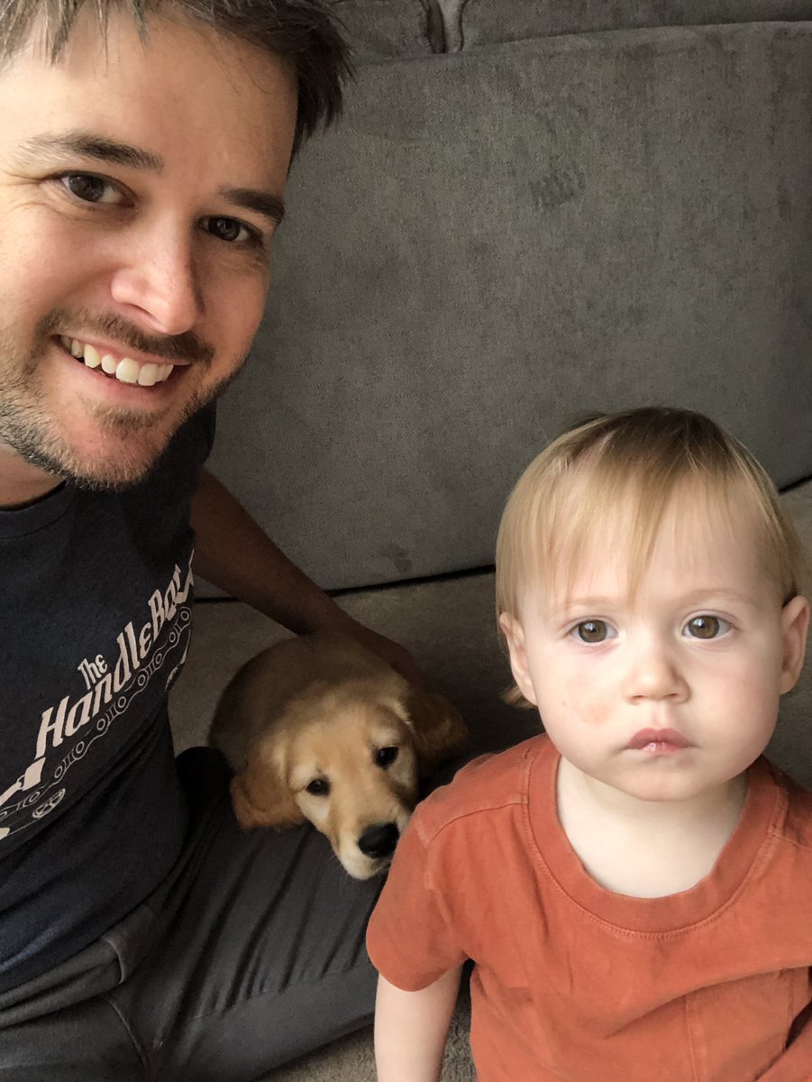 Rylon2008's tweet photo. Welcome to the family, Louie! https://t.co/G4ZJQZlKWY