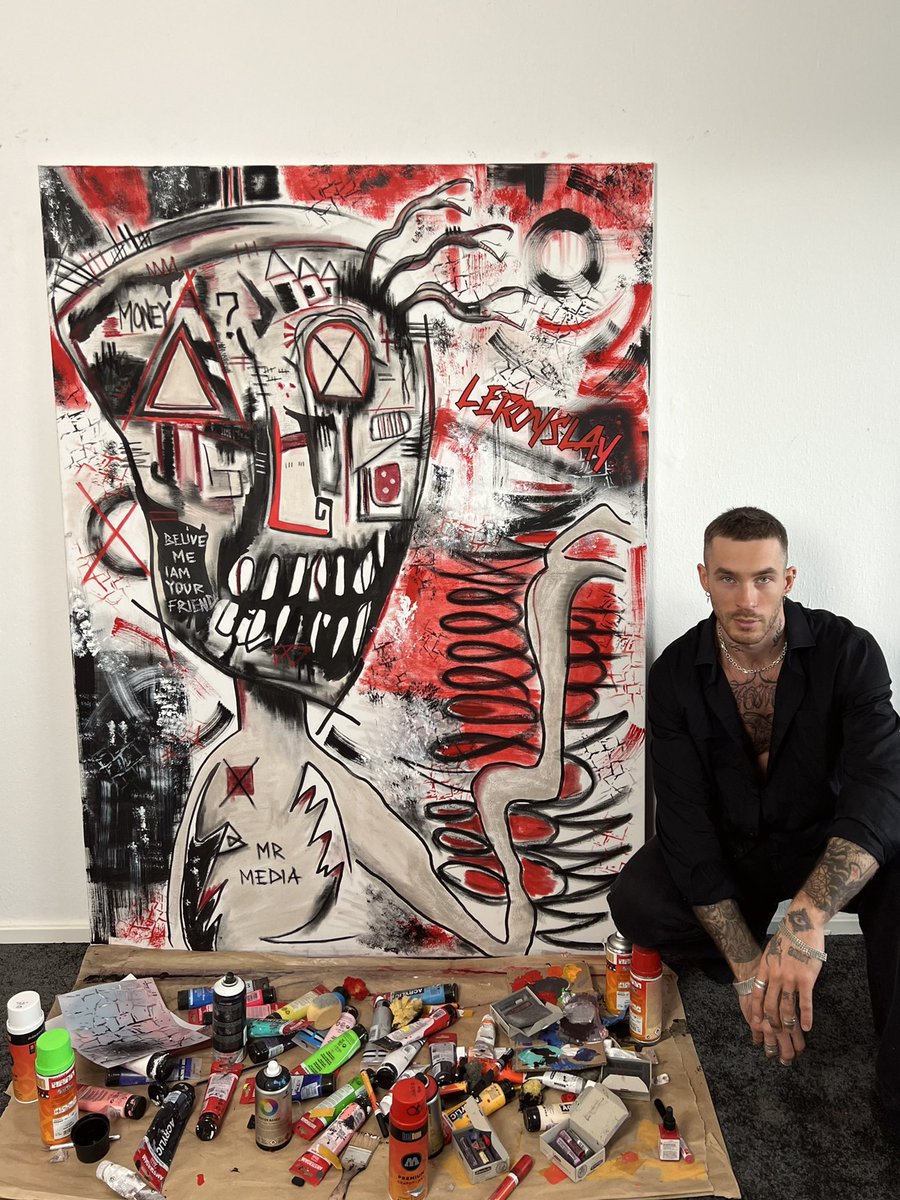 This is “mr Media” he’s scary , he lies ..
#art #abstractart