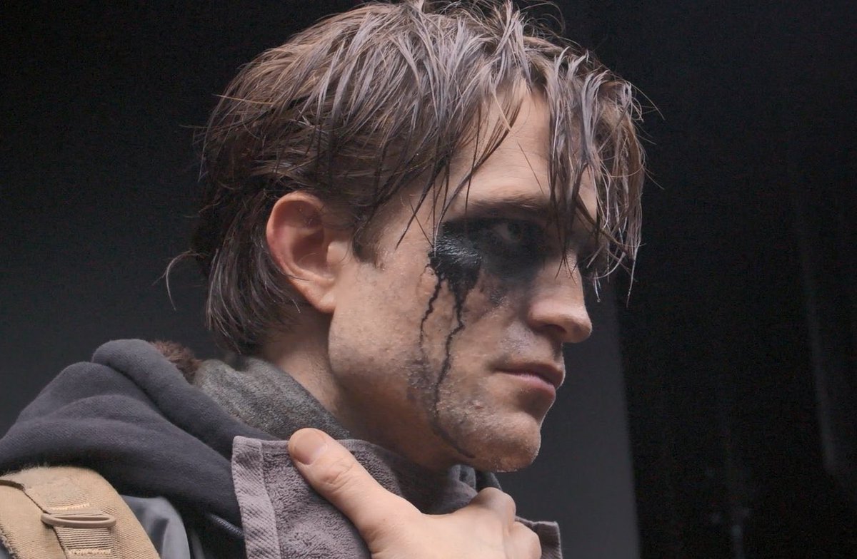 Robert Pattinson behind the scenes of The Batman