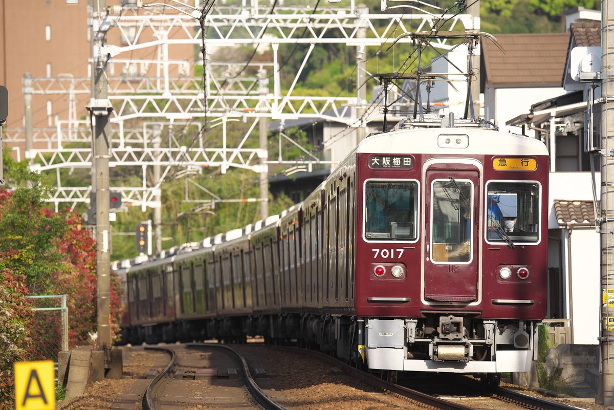 hihodaddy's tweet photo. 阪急7017F…こうなるんだろうけど…
#7017F #阪急7017F #阪急7000系 https://t.co/S98vTXuChx