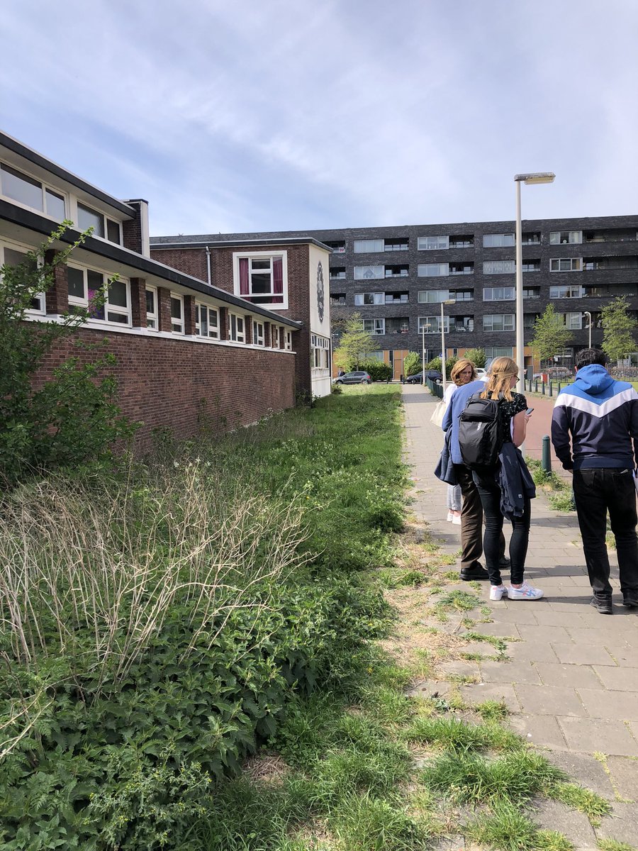 ‘Designing #ActiveCities’ is the theme for the 2-day meeting of @EUErasmusPlus project #EuropeInAction which @KCsportnl organises at the Sportcampus in The Hague. Yesterday we investigated the neighboorhood using several perspectives: elderly, youngsters etc @TafisaOffice