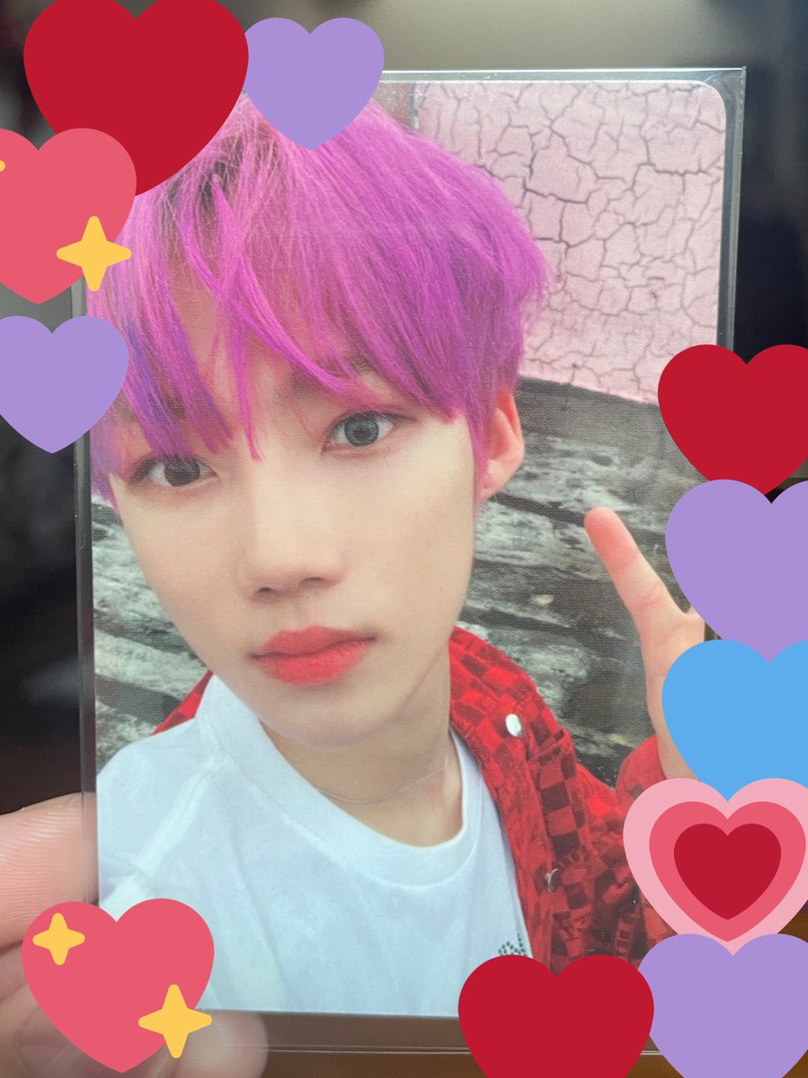 palcheok426's tweet photo. CHANHEE DAY HAVER https://t.co/6djMEPpAGY