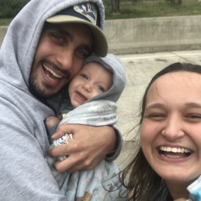anitravers's tweet photo. #NuevaFotoDePerfil mi vida entera❤️ https://t.co/toys9mHopV