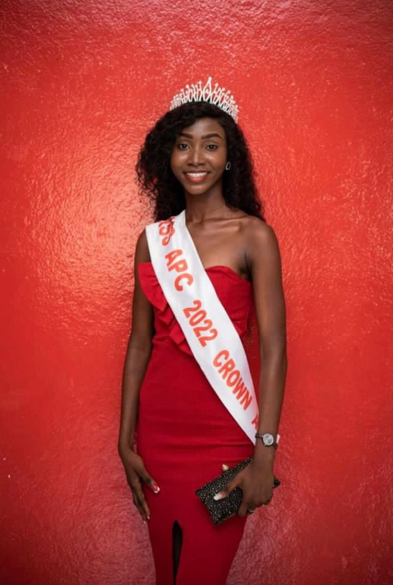 Salonemessenger's tweet photo. Shalom Prosperia Ella John has been crowned Miss APC making her the first Miss APC 2022.
Shalom will be working towards women and the problems they are faced with through ethnic and cultural backgrounds in accessing the political and civic sphere.
#salonemessenger
#salonetwitte https://t.co/QO92Q11mpq