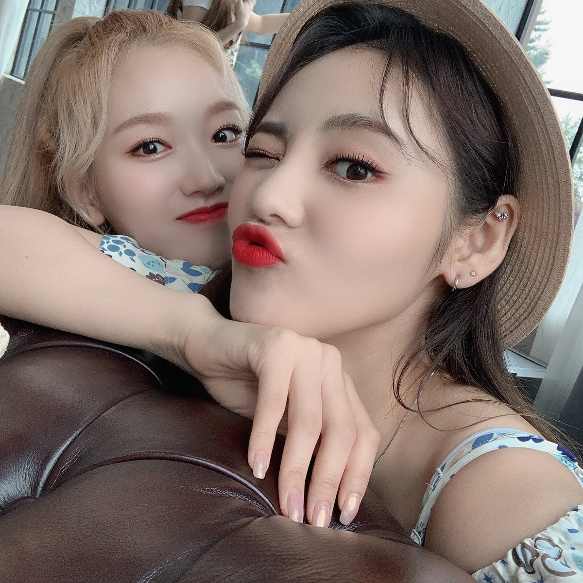 UH LETS GO TO THE BEACH EACH LETS GO GET A WAVE