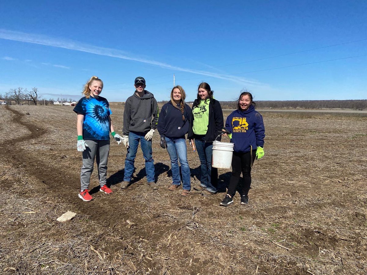 STC_FFA's tweet photo. We started Saturday with some tornado clean-up for the Wald family. Monday and Tuesday we headed to Ames for the State FFA Leadership Conference and to Des Moines for the Iowa Skilled Trades event . Phew thank goodness we had a few days to recoup before our Banquet this Sunday! https://t.co/gaa6RvjY9M