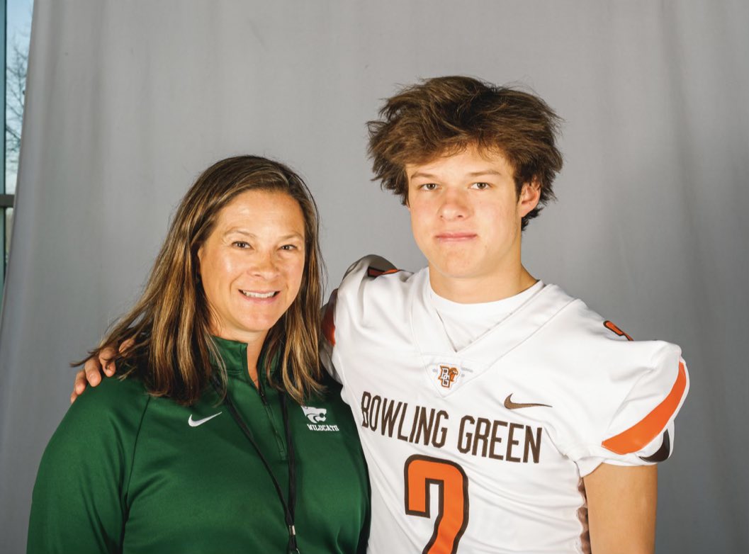 Thanks <a href="/BG_Football/">BGSU Football</a> for great junior day visit on Saturday @CHaaseBGSU <a href="/ErikCampbell/">Coach Erik Campbell</a> <a href="/novifootball/">Novi Football</a> <a href="/PPhimister15/">Preston Phimister</a> <a href="/Burrell_Sports/">Burrell Sports Performance</a> <a href="/Fodrocy1156/">AREN Consulting</a>