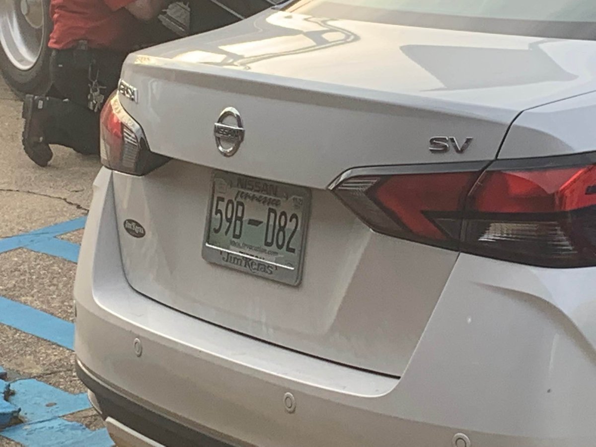 horbacewicz's tweet photo. The car connected to today’s amber alert has been located in Hot Springs and towed.
Tonight I speak with the person who helped the teen call for help on @THV11 at 10. https://t.co/eFVIZwQXa6
