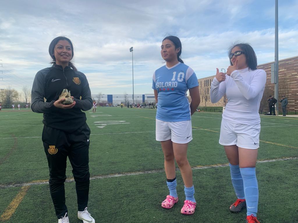 SolorioSoccer's tweet photo. Sun Warriors possessed well tonight in our 4-0 W v Goode. Finally crossing for some beautiful goals from Gio and Shelsee. Wendy passes the boot to Rosalia for her possession game down the line &amp; getting the ball into "the mix!" Oh and Emily is a 🦖 Dino. #SolorioFam #SolorioDinos https://t.co/tKYpd1BjNr