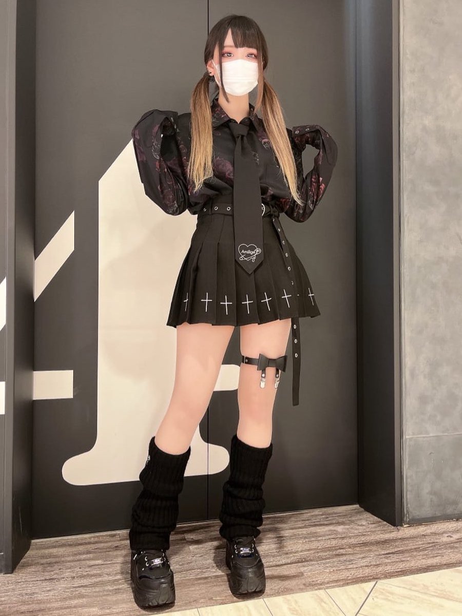 a_am_studio's tweet photo. 【スタッフコーディネート日々更新中】

スタッフが自分流にコーディネート❕
病みかわいいコーデやメンズライクコーデなどなど…

是非コーディネートの参考にしてみてくださいね

全コーディネートはURLから
https://t.co/n1NSAyKhqo https://t.co/uJdKs7UHkp