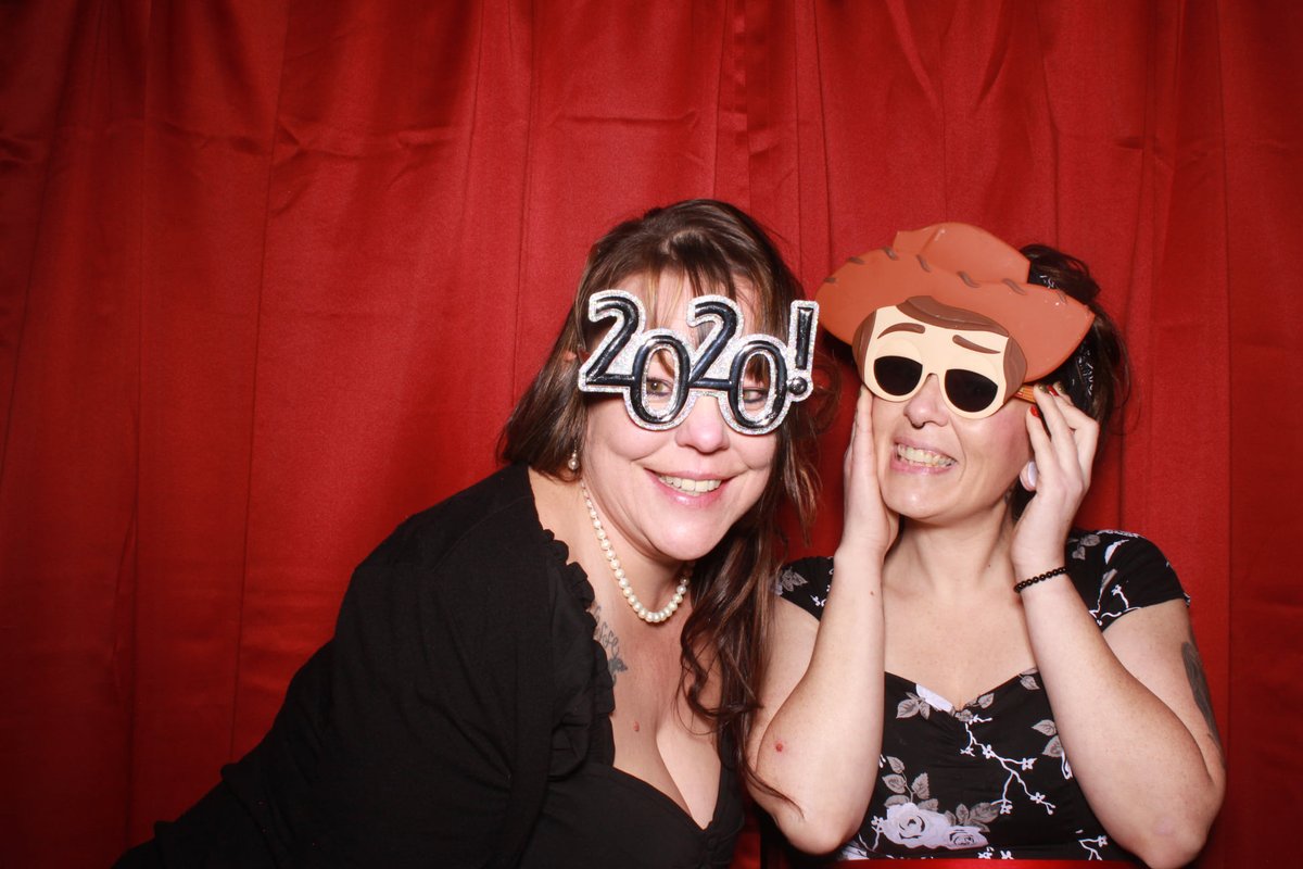 hdwedding's tweet photo. If you are looking for a DJ and/or Photobooth, Dale the DJ/Prints Charming Photobooth is someone to consider.
#weddings #quinceanera #birthdays #parties #highdesertweddings #victorvalleyweddings  #hdweddingsandevents #Djs #photobooths #dalethedj https://t.co/2tON5DR4Fc